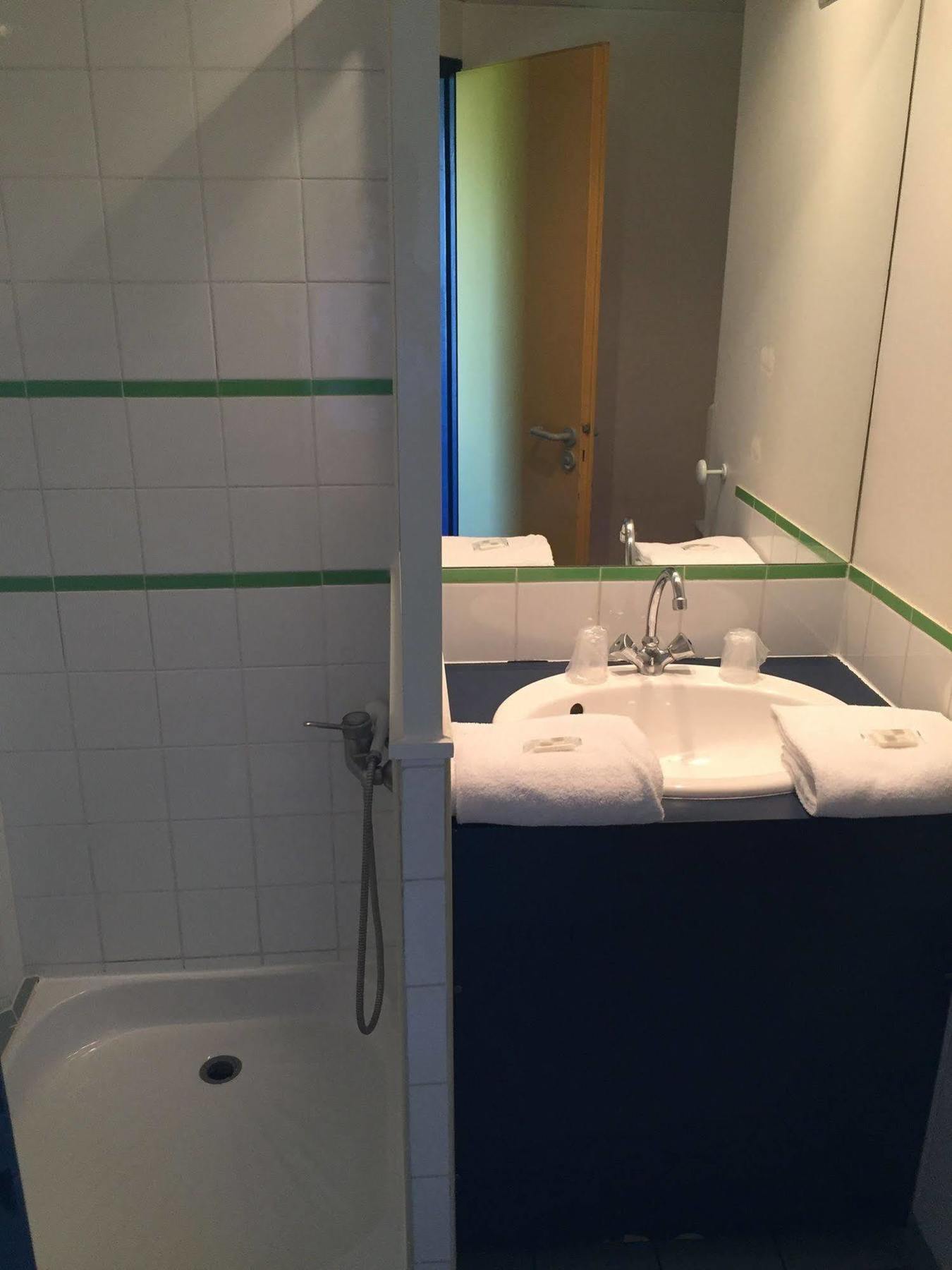 Montélimar Welcomotel מראה חיצוני תמונה